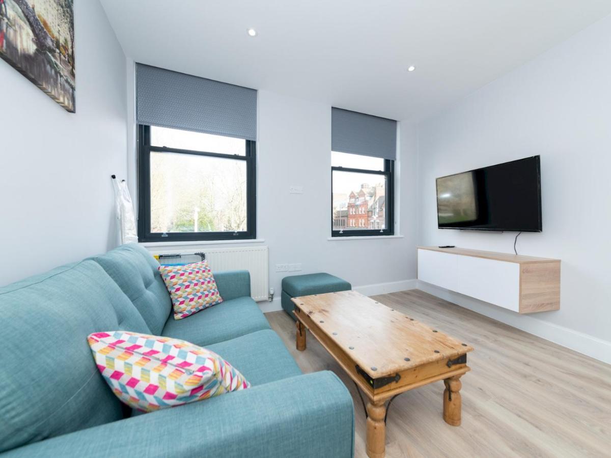 Pass The Keys Brand New Location Flat Modern Decor Apartment *