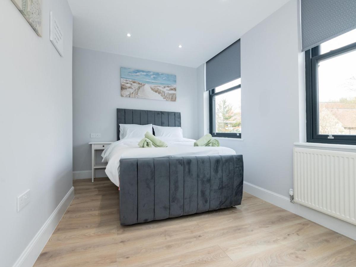 Pass The Keys Brand New Location Flat Modern Decor Apartment *